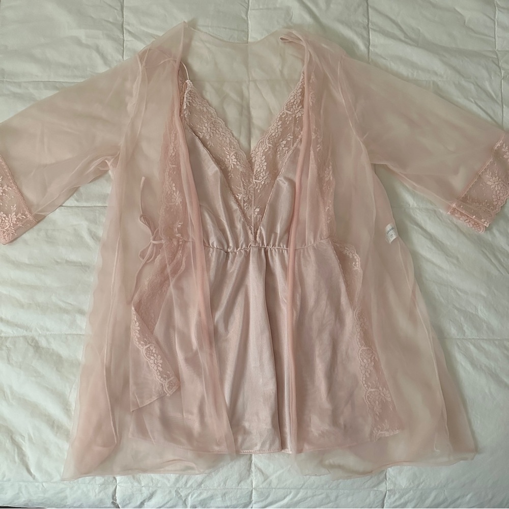 Vintage Babydoll Lace Robe And Cami Set Gem